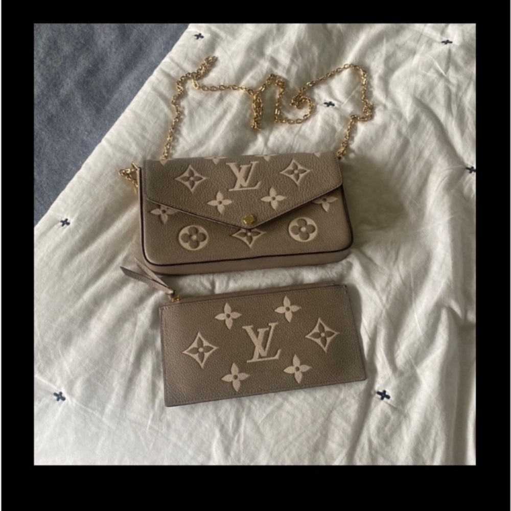 COPY - Louis Vuitton Félicie Pochette Dove/Cream